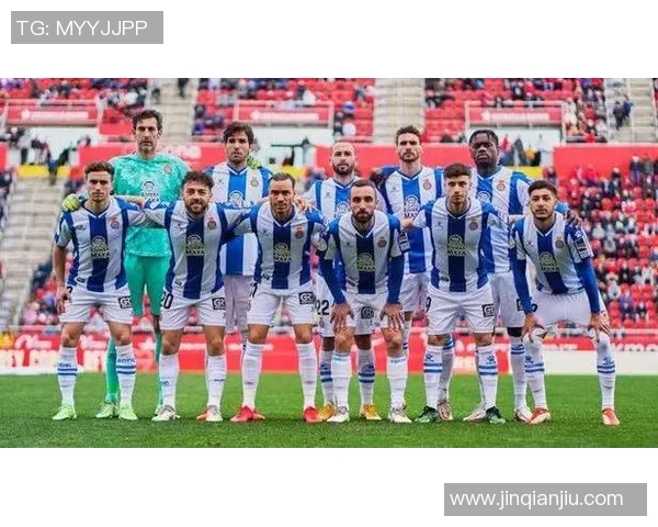 昆明足球明星阵容正式揭晓各路球星齐聚展现足球魅力 昆明足球明星阵容正式揭晓各路球星齐聚展现足球魅力