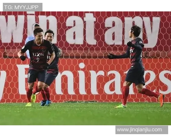 现役三大前锋足球明星的巅峰对决与传奇故事解析