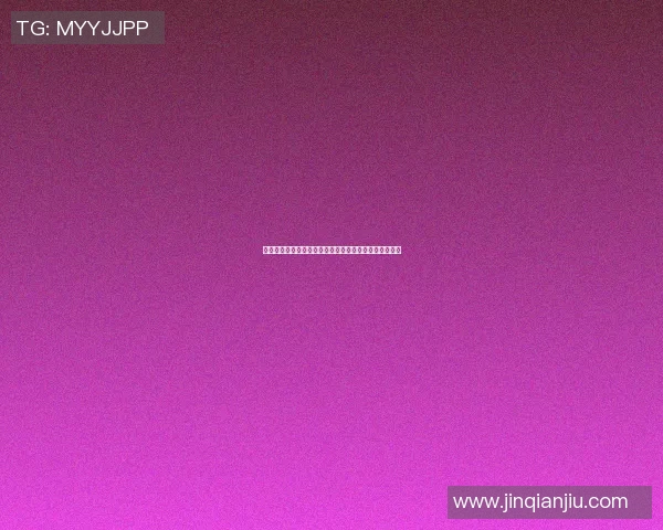 篮球场上的女神魅力真实展现她们的运动精神与时尚风采